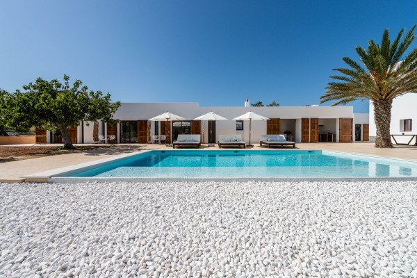 Einzigartige Villa im Ibizenkischen Stil in San Lorenzo - 3
