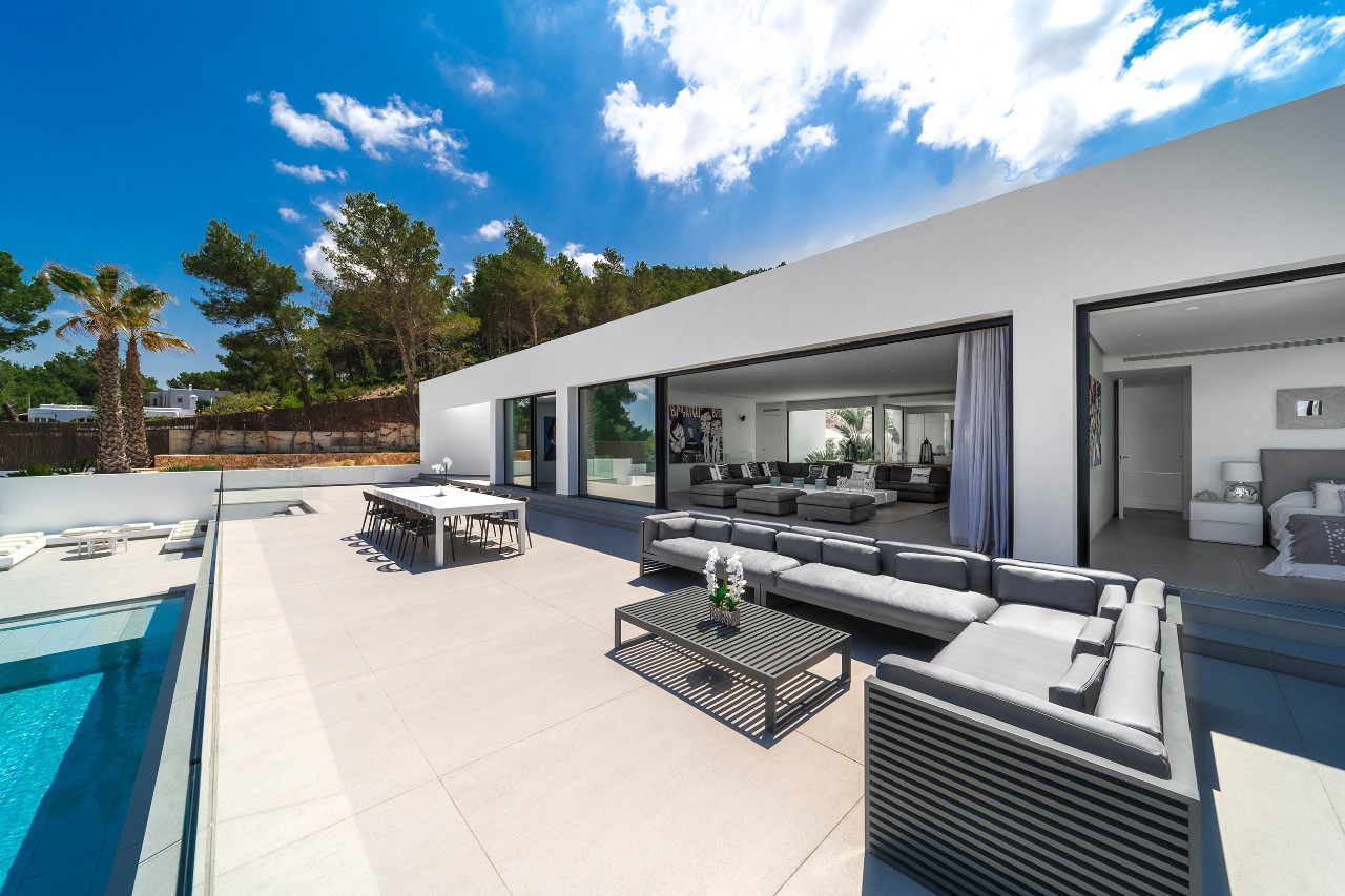 Minimalistic luxury villa in the hills of Sant Josep - 6