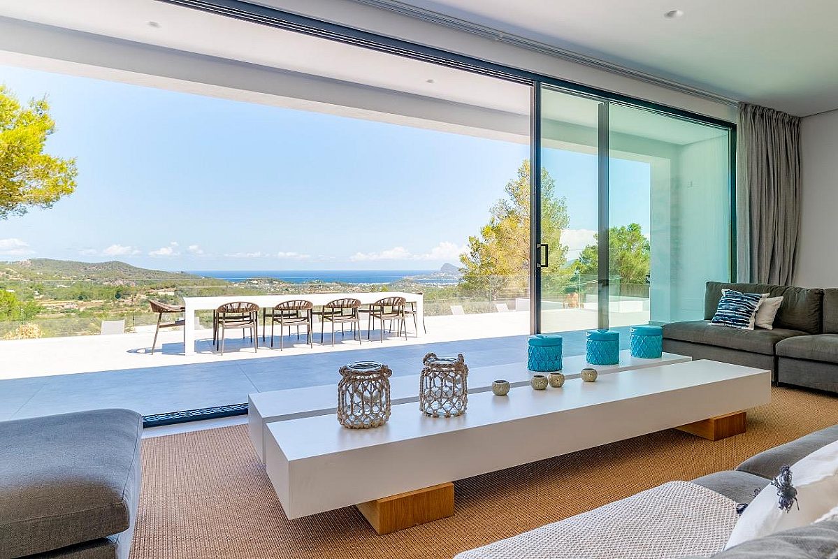 Minimalistic luxury villa in the hills of Sant Josep - 9