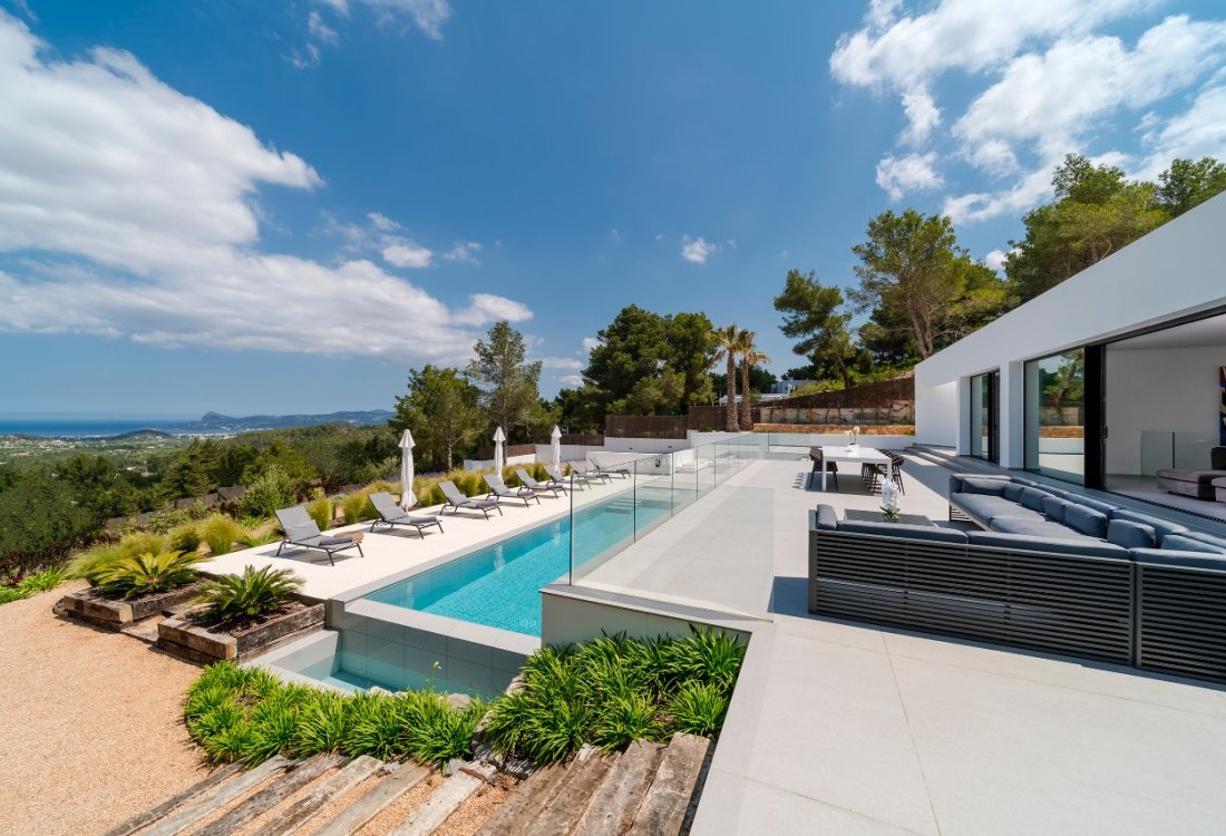 Villa de lujo minimalista en San José - 1