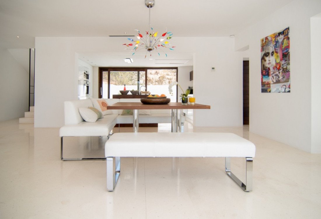 Villa de diseño en la parte alta de Cala Tarida - 8