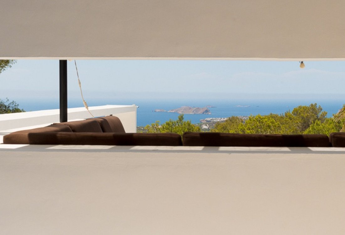 Villa de diseño en la parte alta de Cala Tarida - 6