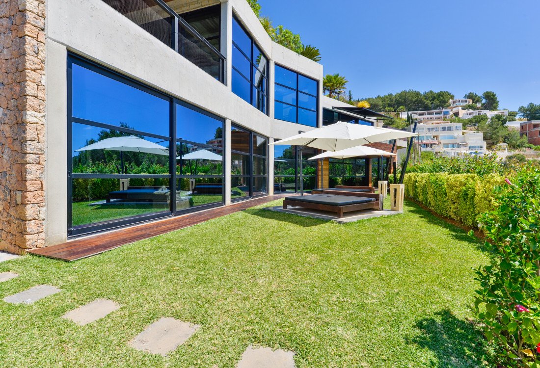 Moderne Luxusvilla in exklusiver Urbanisation - 1