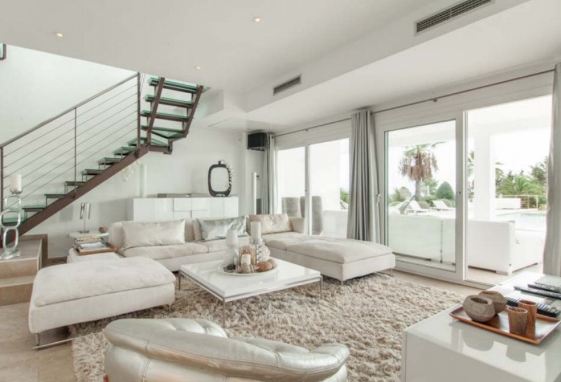Exceptional villa in prestigious Cala Jondal - 3