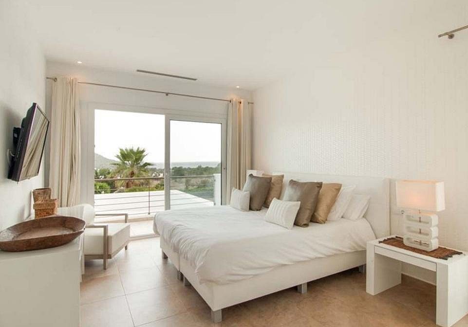 Villa excepcional en la prestigiosa Cala Jondal - 4