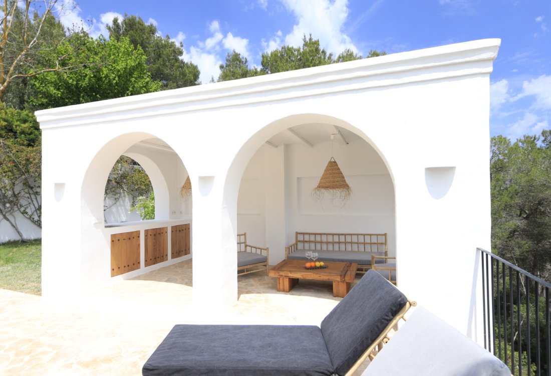 Genuine Ibizan property in Santa Gertrudis - 11