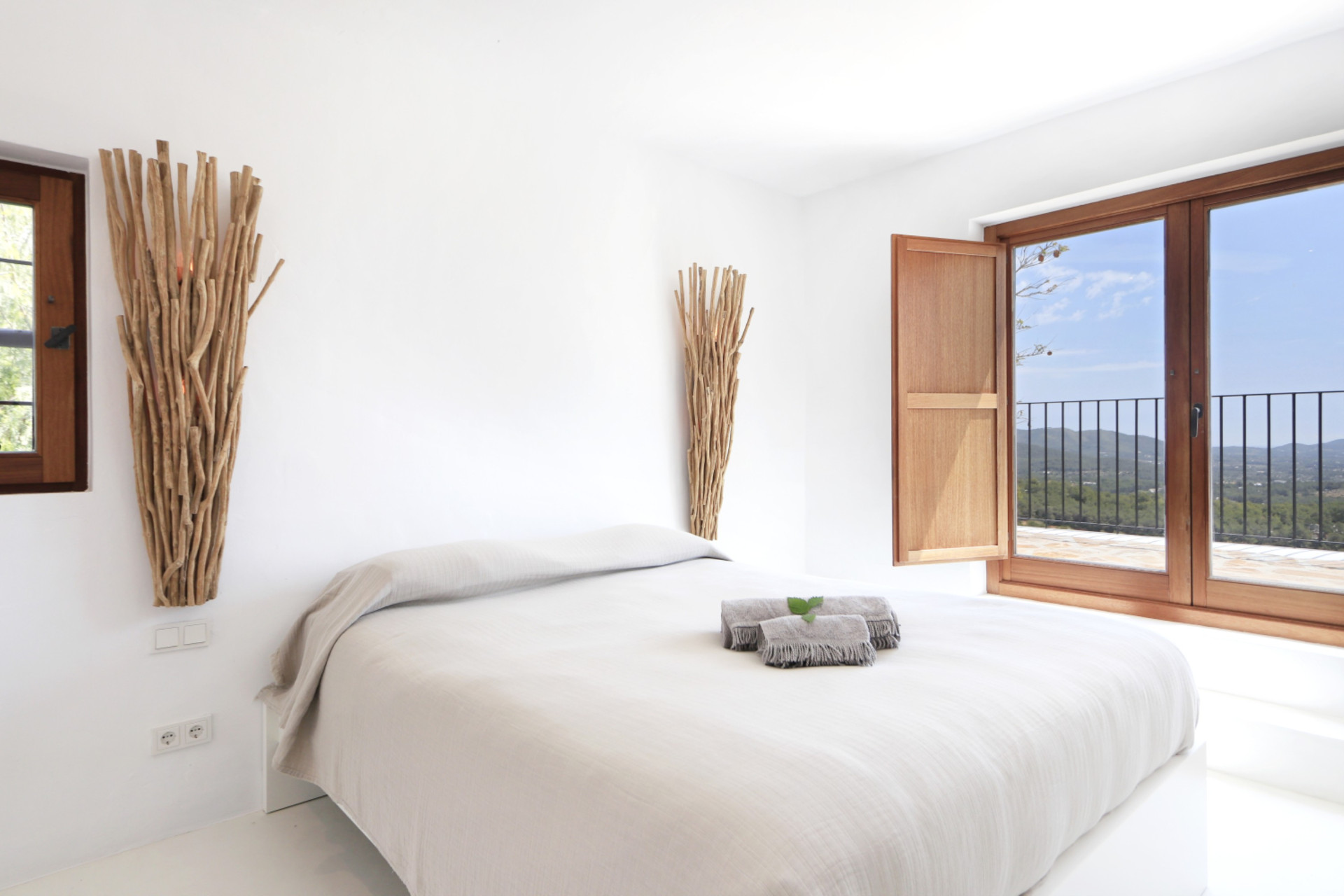 Genuine Ibizan property in Santa Gertrudis - 16