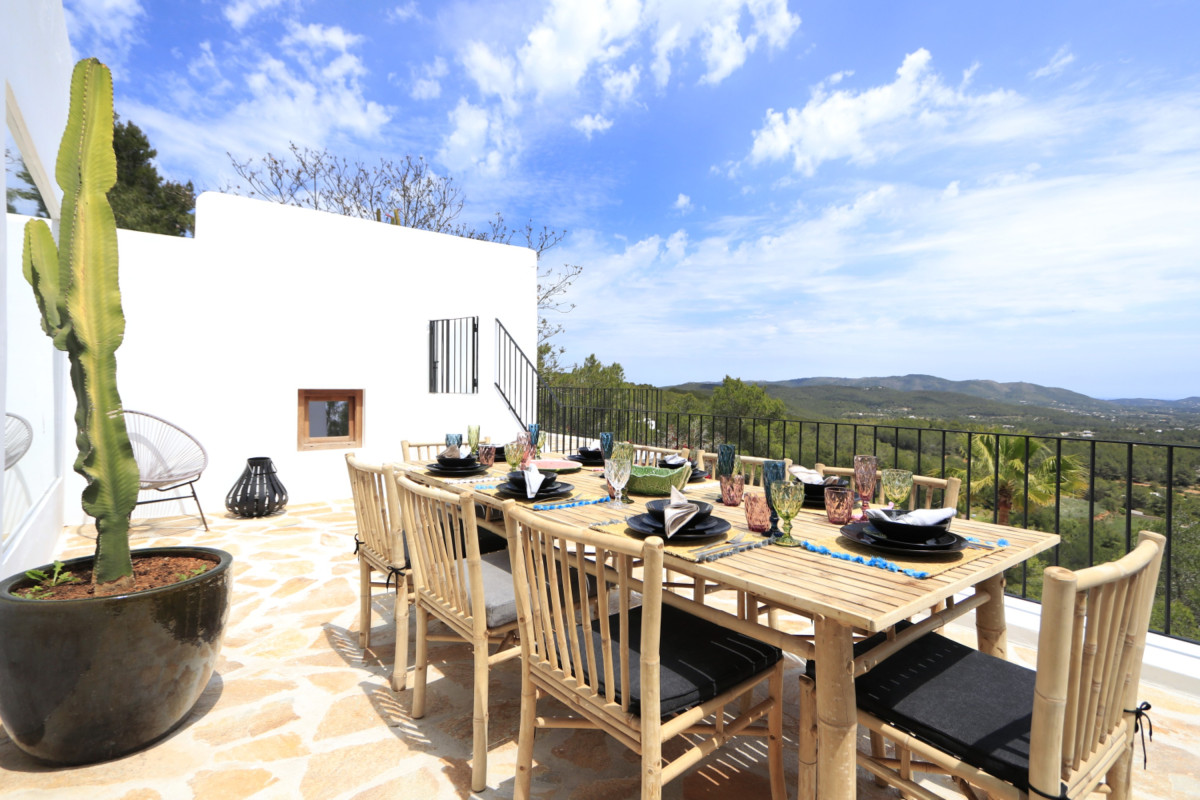 Genuine Ibizan property in Santa Gertrudis - 4