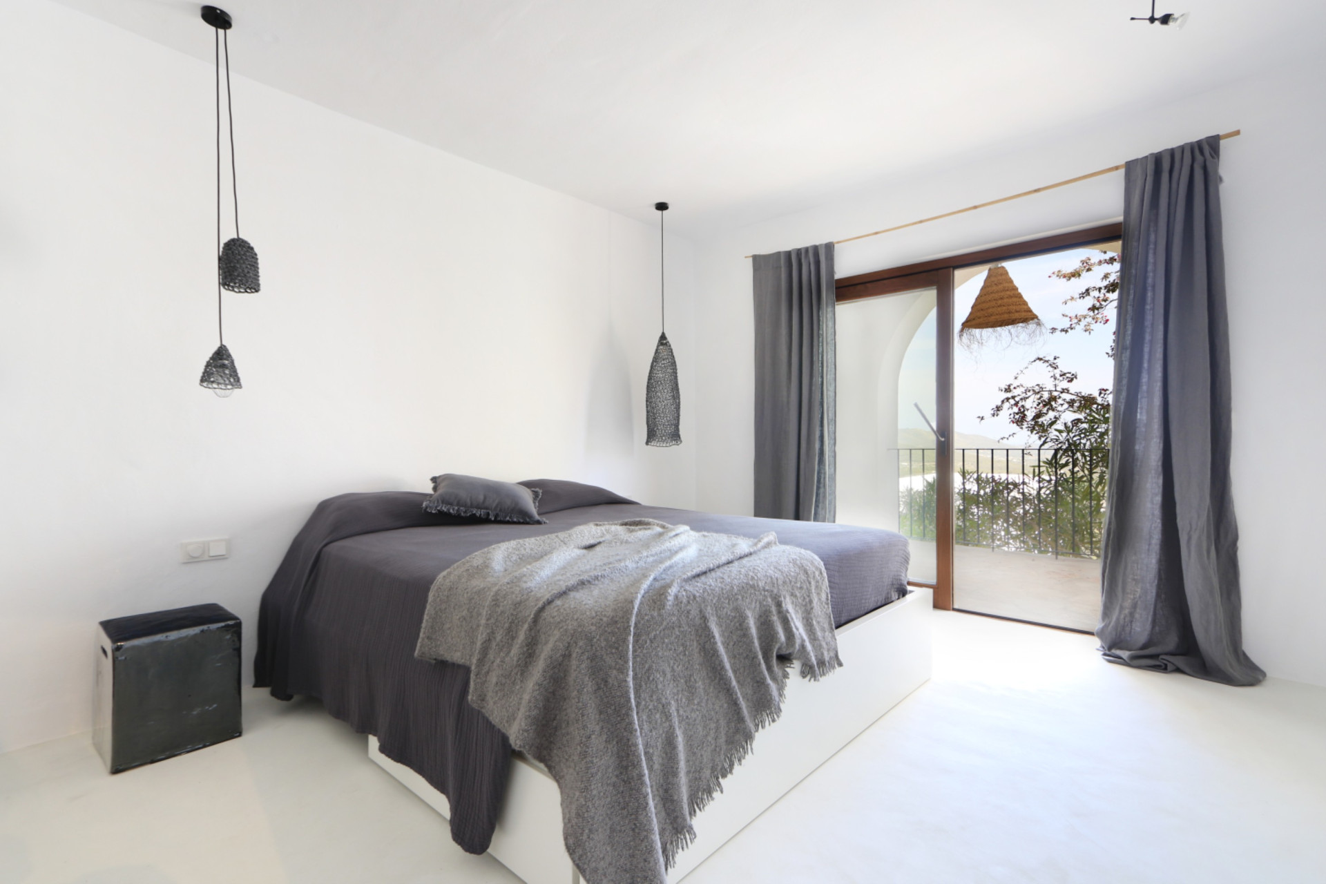 Genuine Ibizan property in Santa Gertrudis - 14