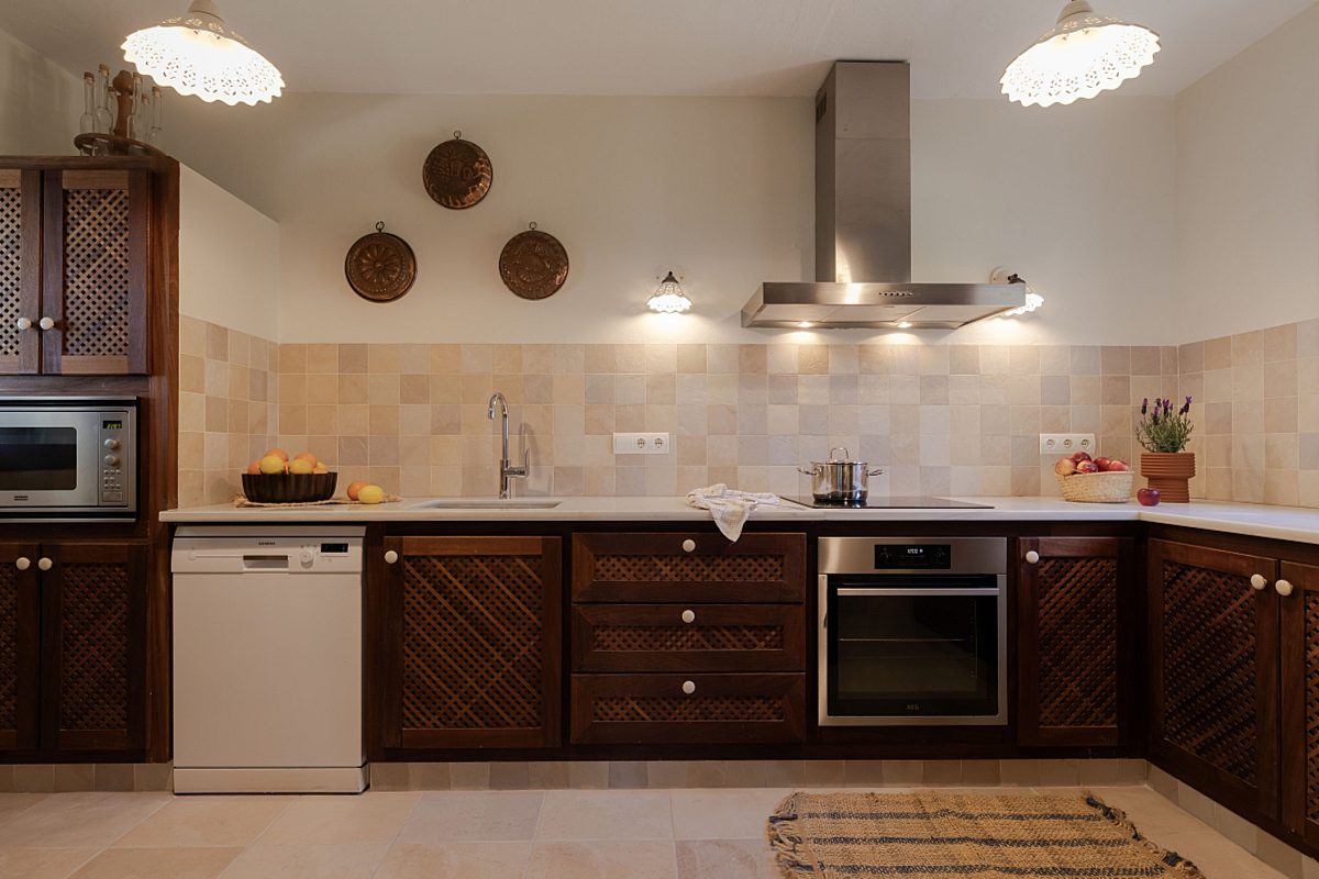 Casa urbana renovada en Jesús - 9