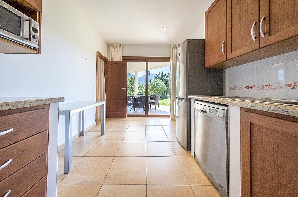Geräumiges Ferienhaus im Dorf Sant Josep - 15