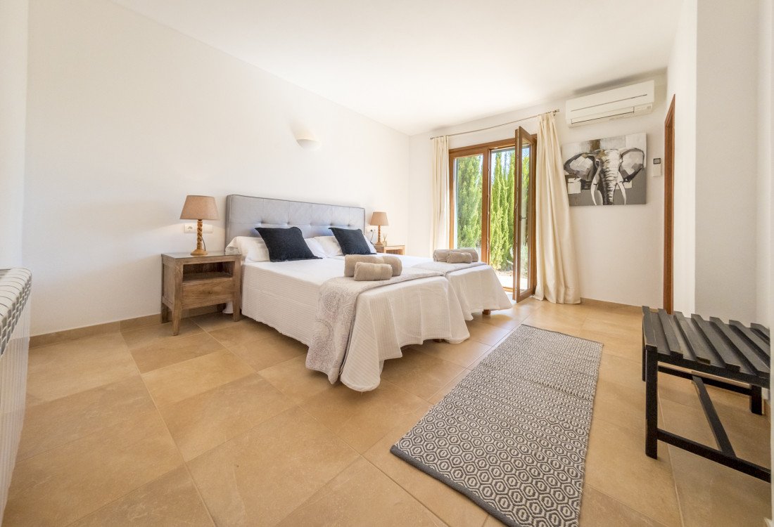 Espaciosa casa de vacaciones en el pueblo de Sant Josep - 22