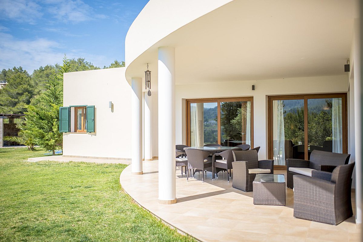 Geräumiges Ferienhaus im Dorf Sant Josep - 7
