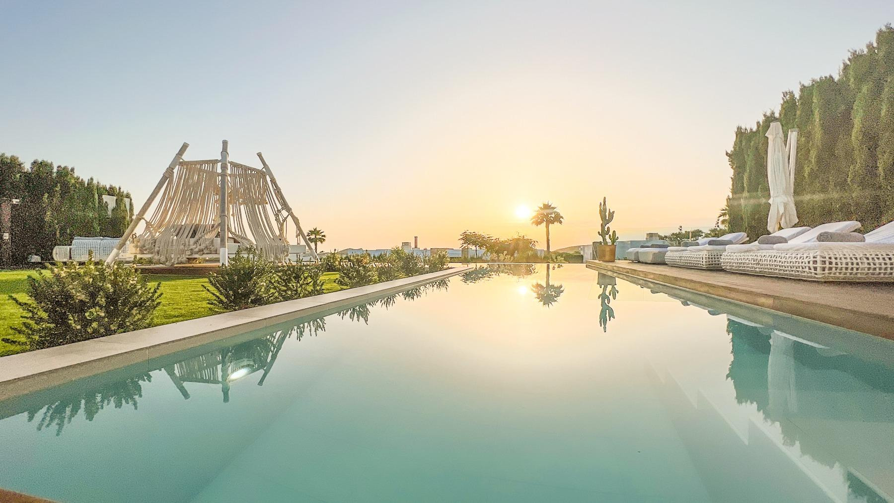Impresionante estilo y exclusividad en Cala Conta - 1