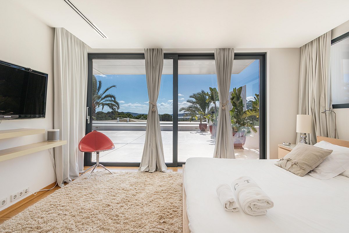 Lujo y amplitud cerca de la ciudad de Ibiza - 2