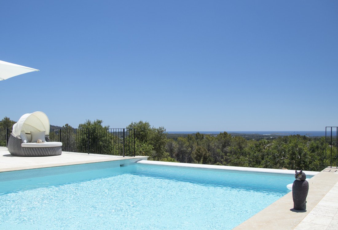 Classic ibicenco luxury in Santa Eularia - 3