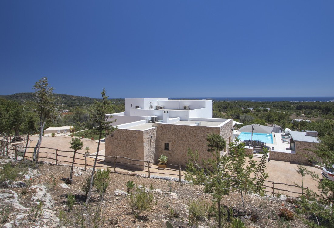 Classic ibicenco luxury in Santa Eularia - 19