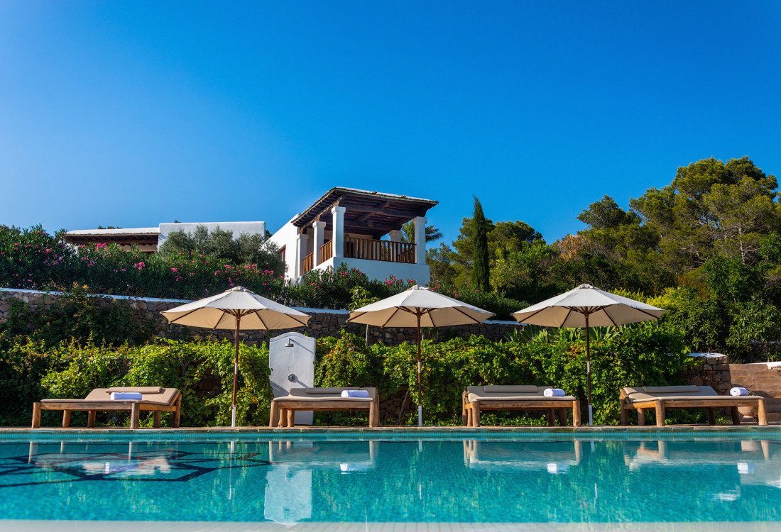 Spectacular Ibizan architecture in the center of the island - 6