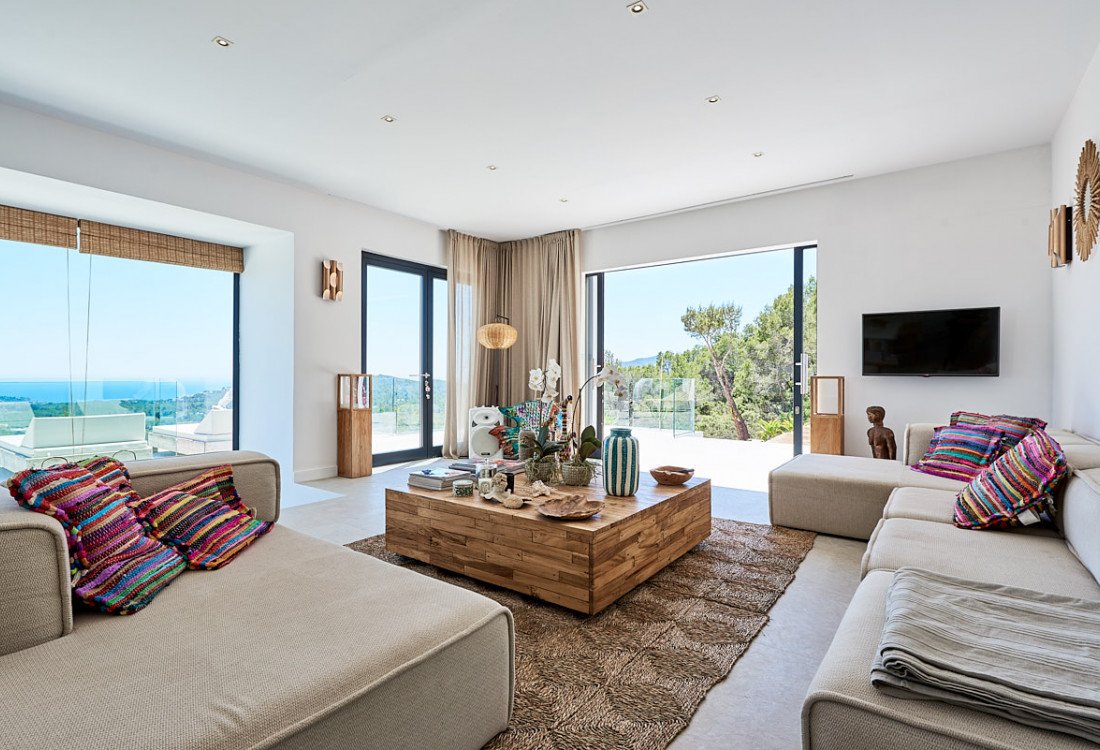 Contemporary luxury in the south of Ibiza - 8