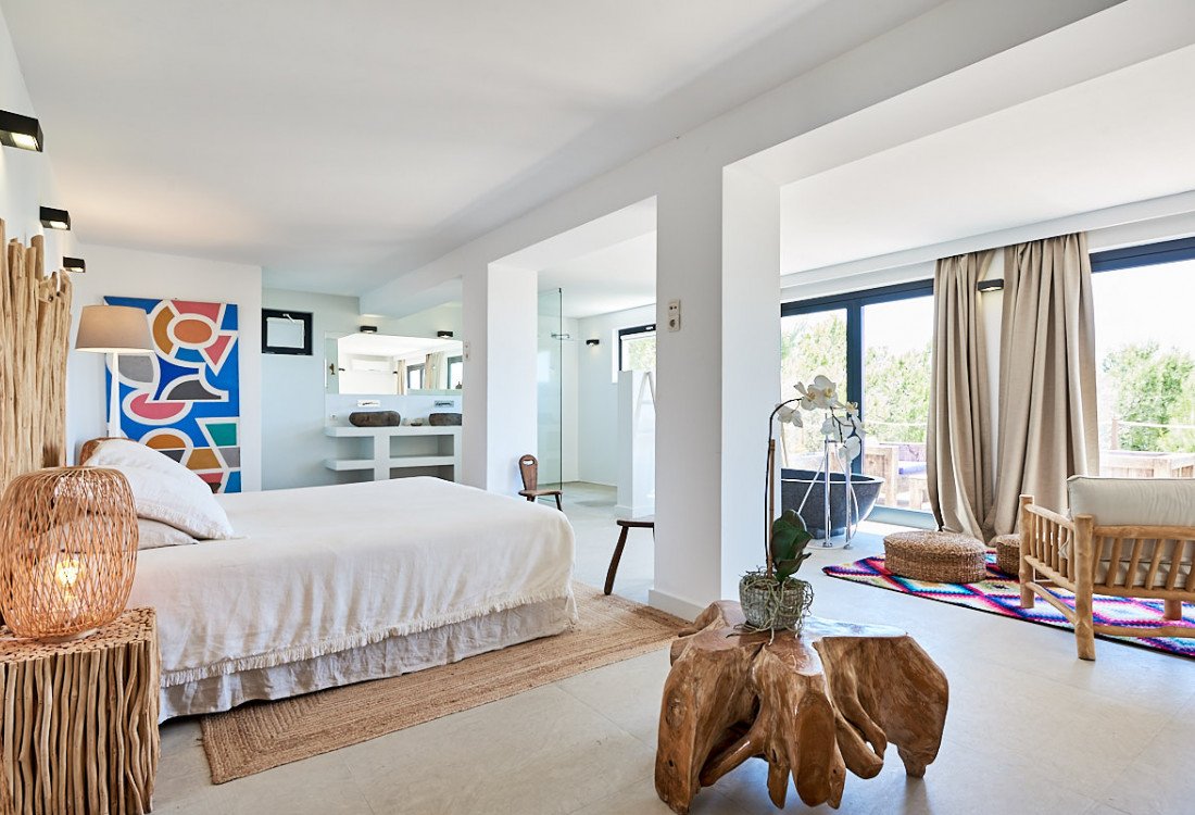 Contemporary luxury in the south of Ibiza - 27