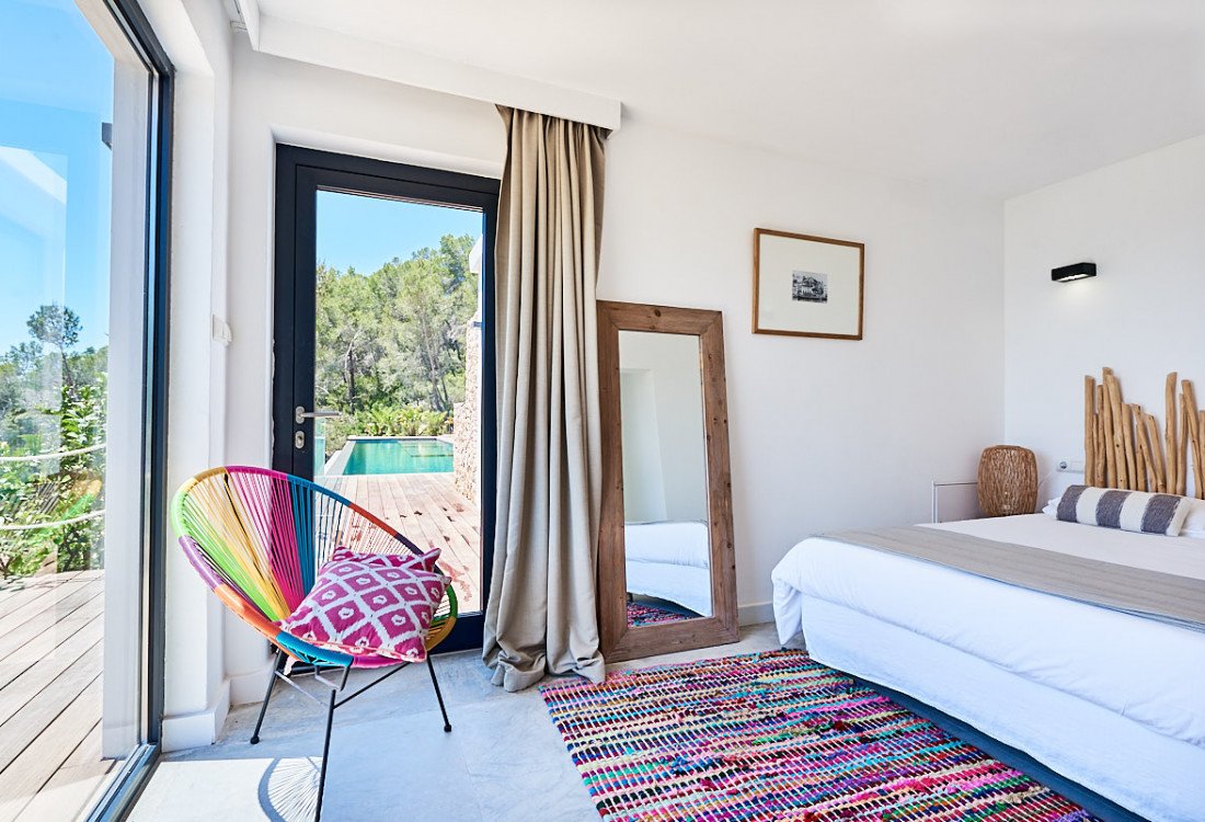 Contemporary luxury in the south of Ibiza - 20