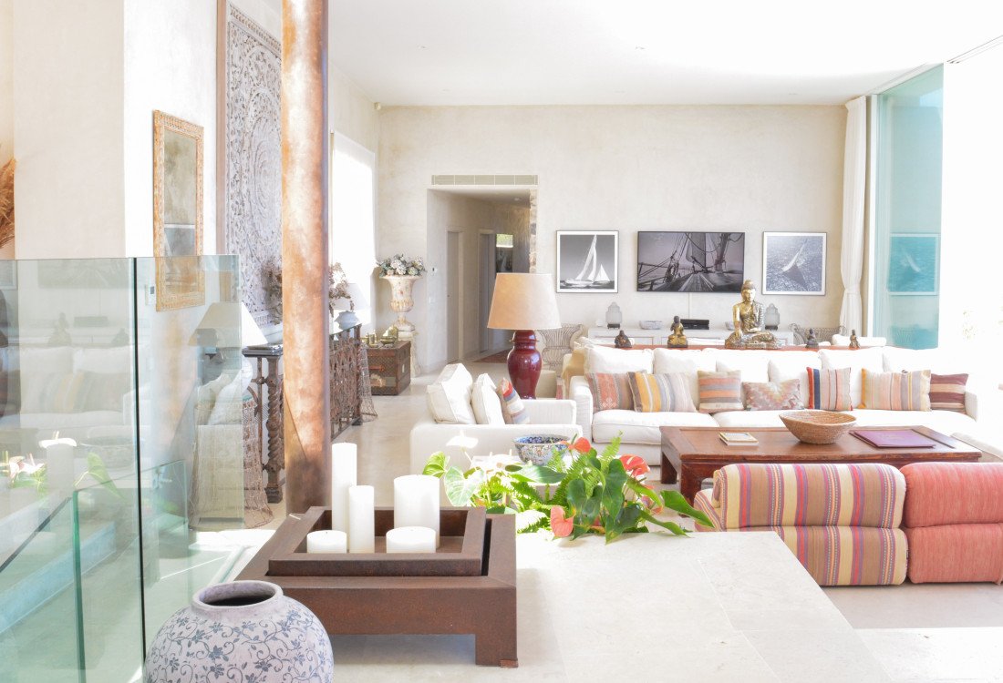 A luxury private villa with a full view of Cala San Vincent bay, unique in location, unrivalled - 24