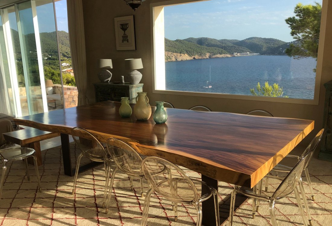 A luxury private villa with a full view of Cala San Vincent bay, unique in location, unrivalled - 21