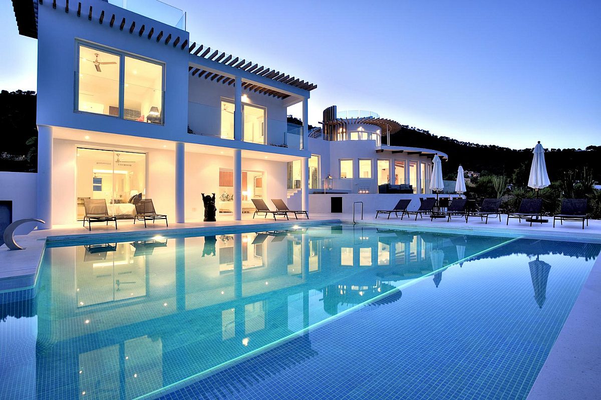 Exklusive Villa in den Hügeln von Es Cubells - 24