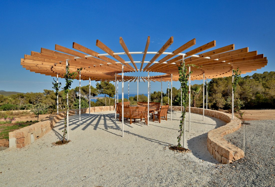 Exclusive villa in the hills of Es Cubells - 12