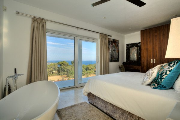 Exclusive villa in the hills of Es Cubells - 4