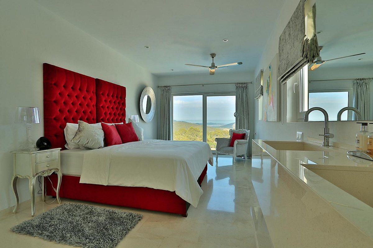 Exklusive Villa in den Hügeln von Es Cubells - 22