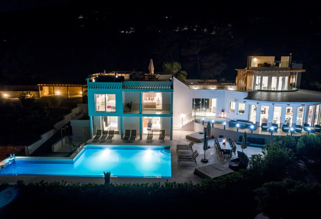 Exclusive villa in the hills of Es Cubells - 28