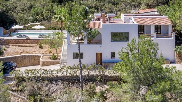 Renovierte Villa mit Blick auf das Meer und die Berge - 30