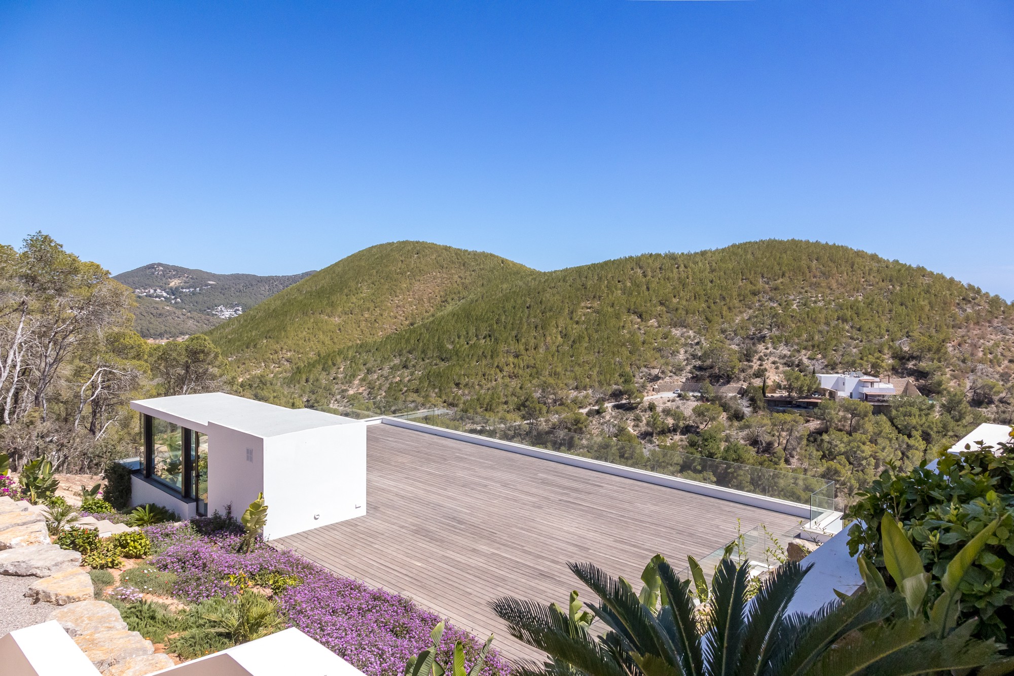 Neubau Villa mit beeindruckendem Meerblick - 21