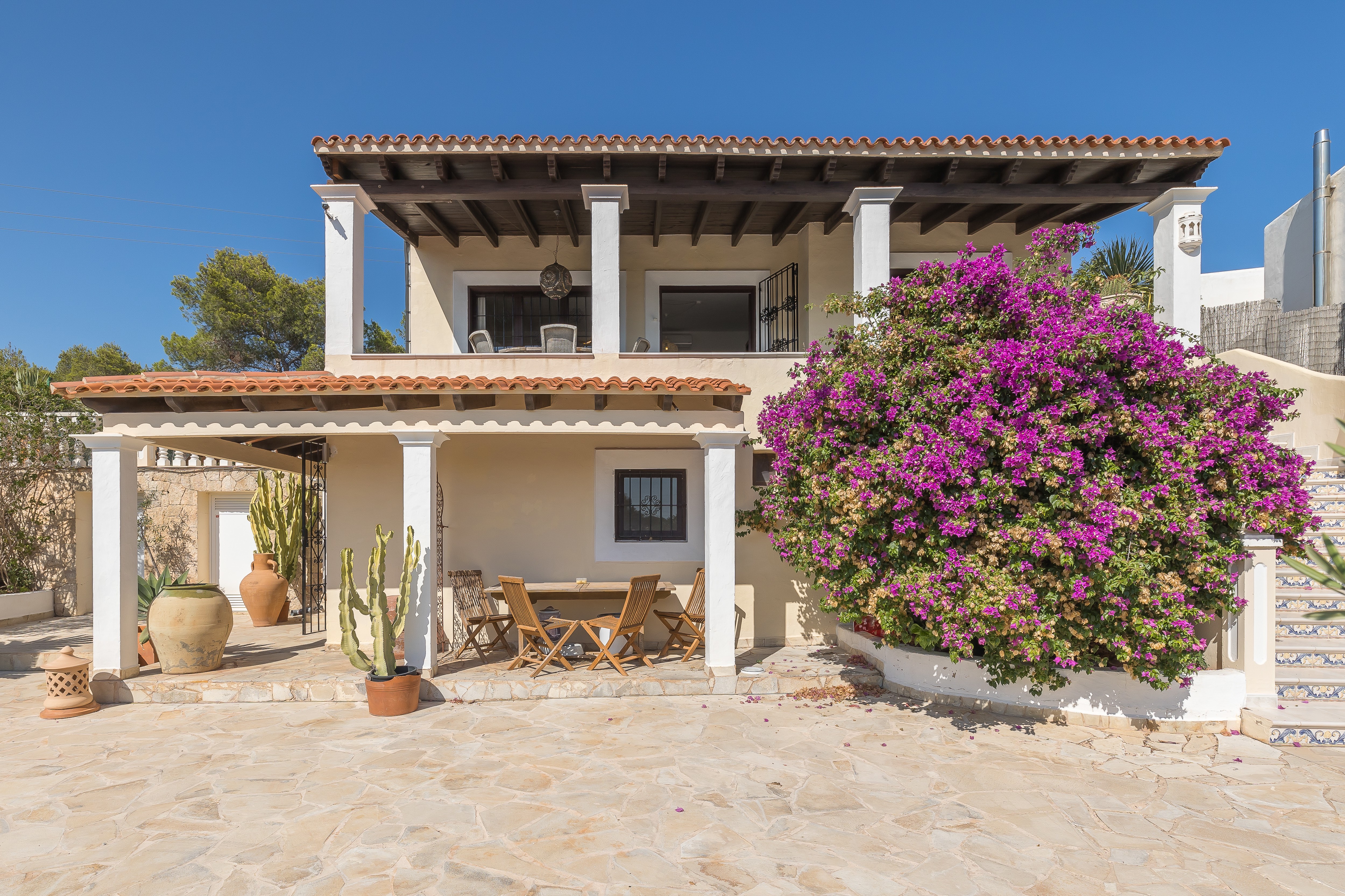 Villa bien cuidada con vistas al mar - 2