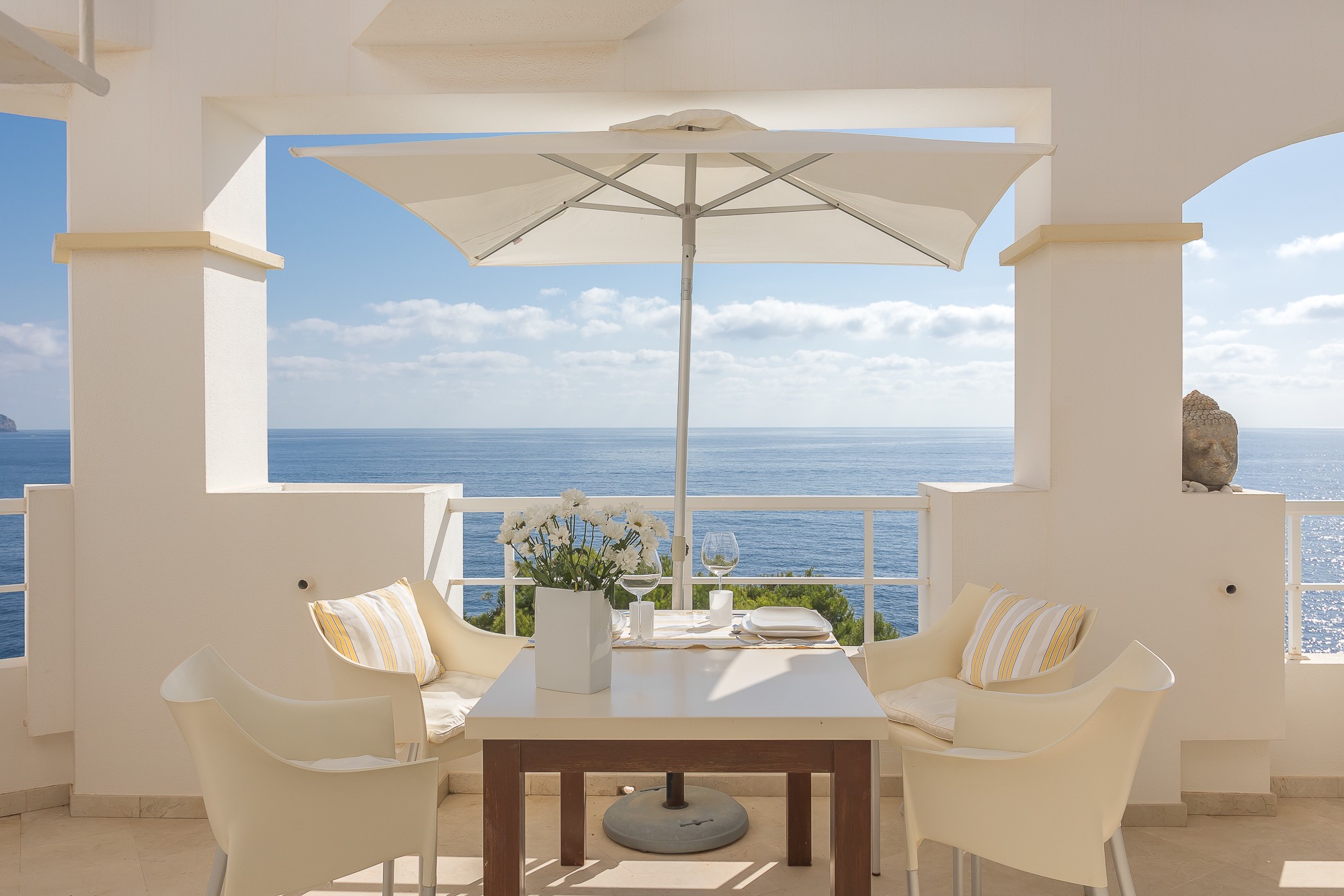 Breathtaking penthouse in Cala Llenya - 1