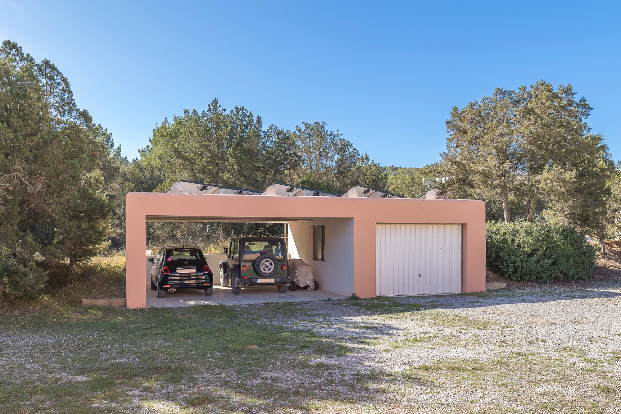 Finca mit großem Grundstück in Strandnähe - 22