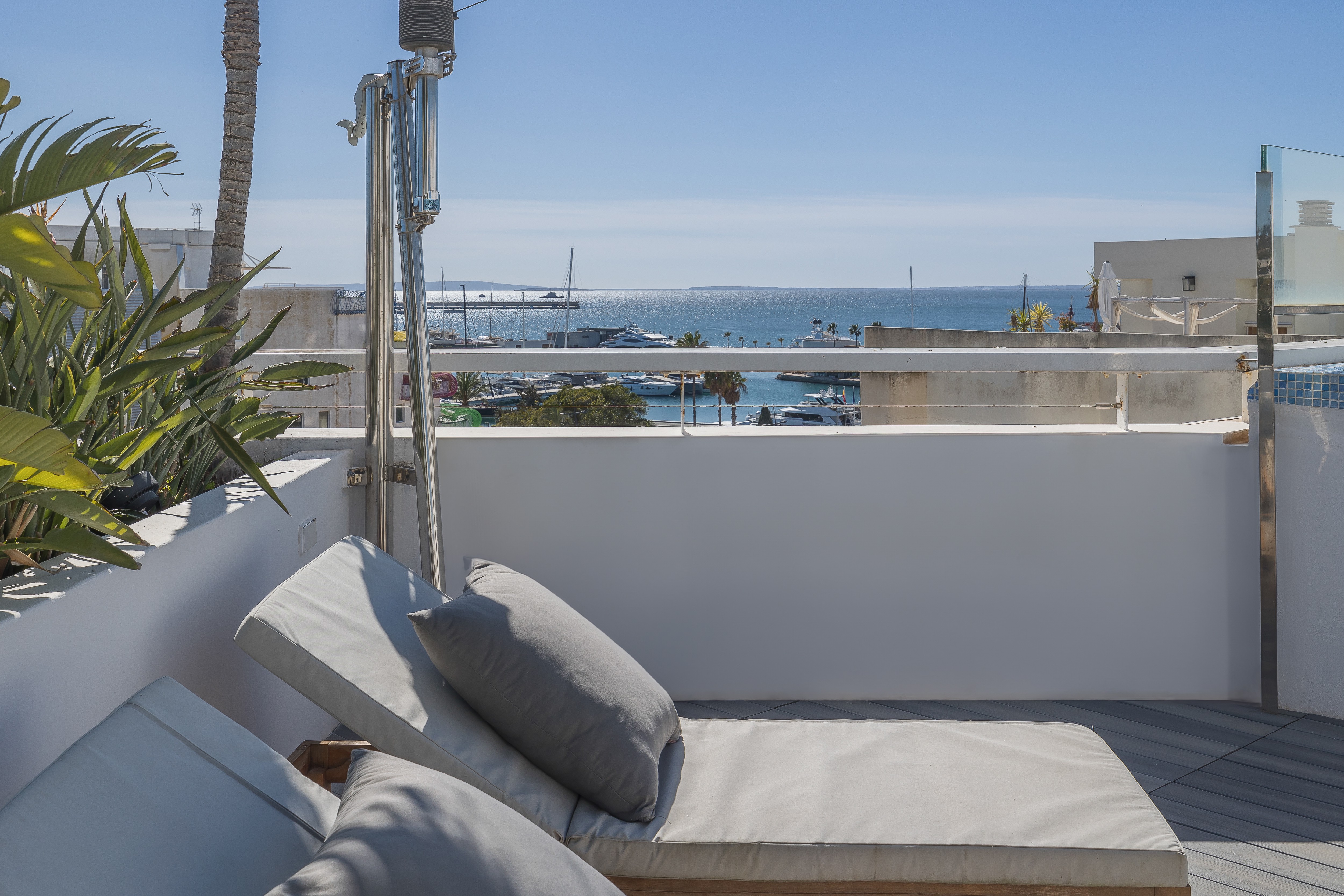 Penthouse with huge terrace and private pool in Patio Blanco - 24