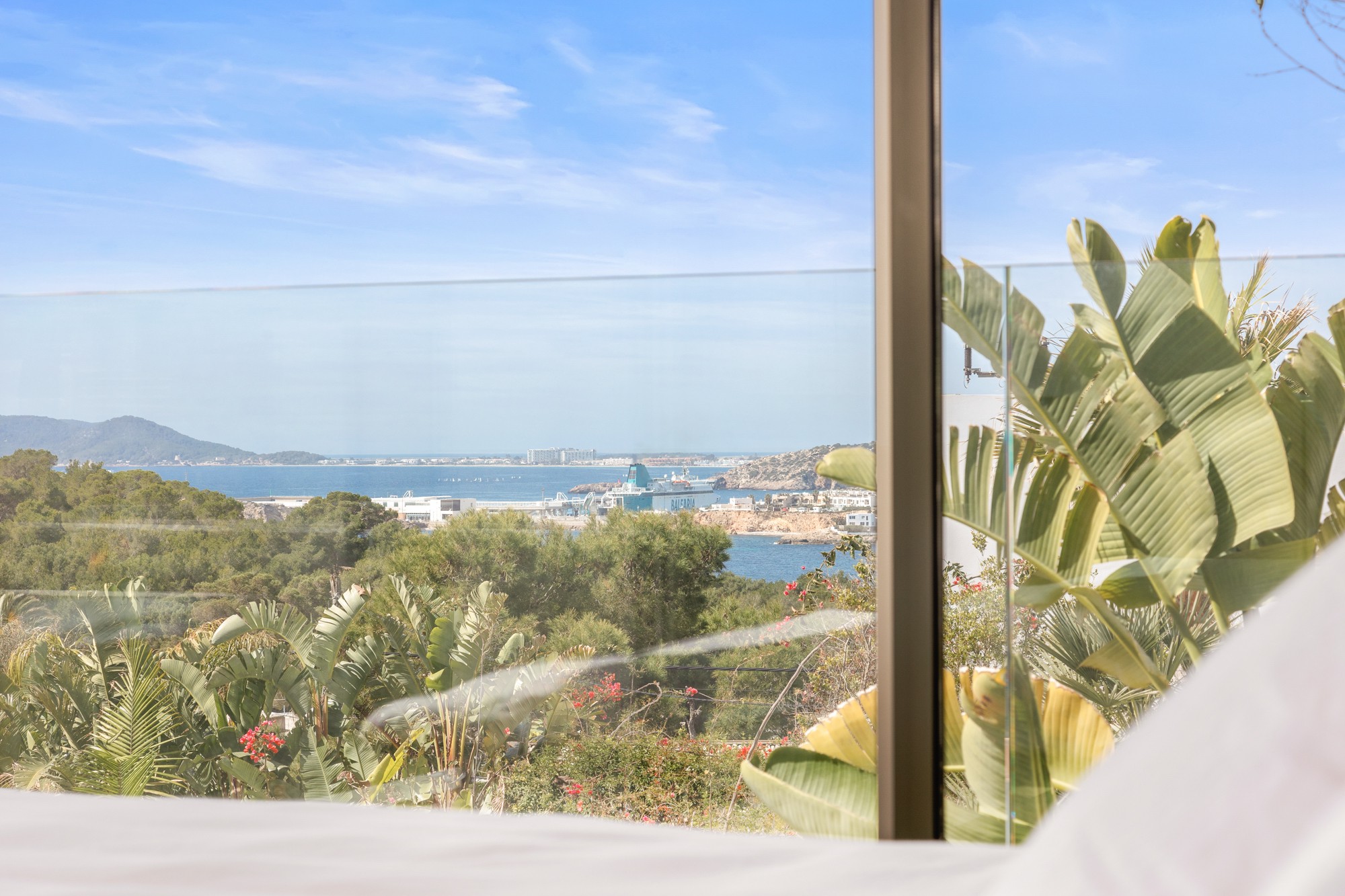 Moderne Villa mit 180º Panoramablick auf das Meer in Cap Martinet - 22