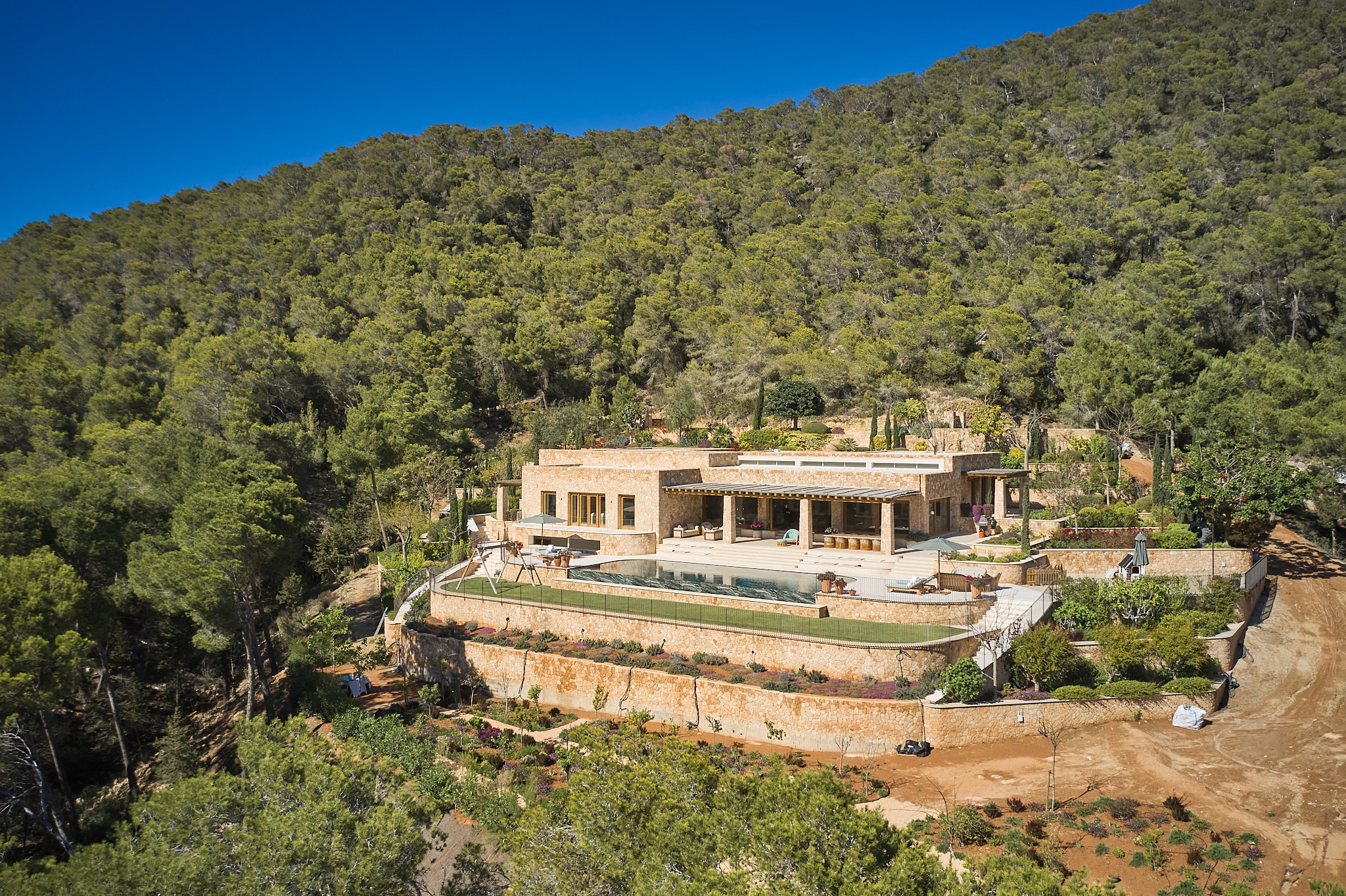 Hervorragende Villa mit Meerblick inmitten der Natur - 29