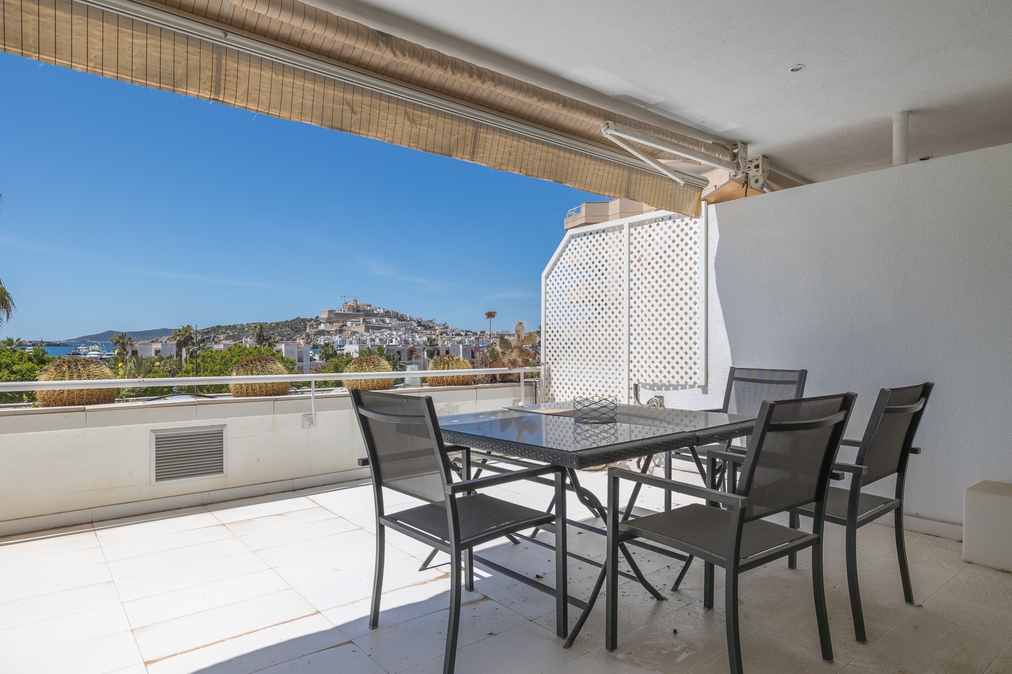 Elegante apartamento en primera línea, cerca de la ciudad y la playa - 2