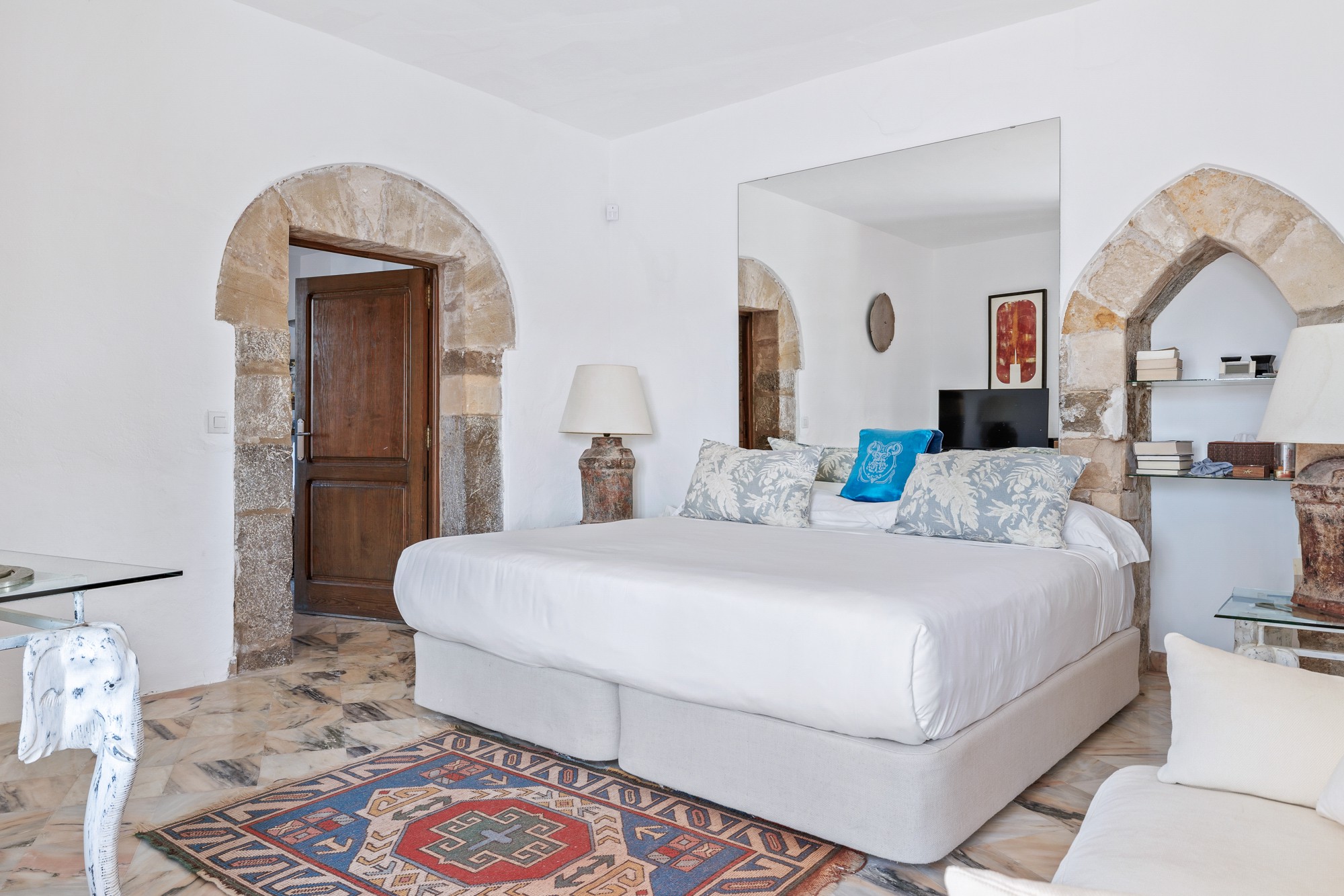 Exklusive Wohnung mit großer Terrasse in Dalt Vila - 7