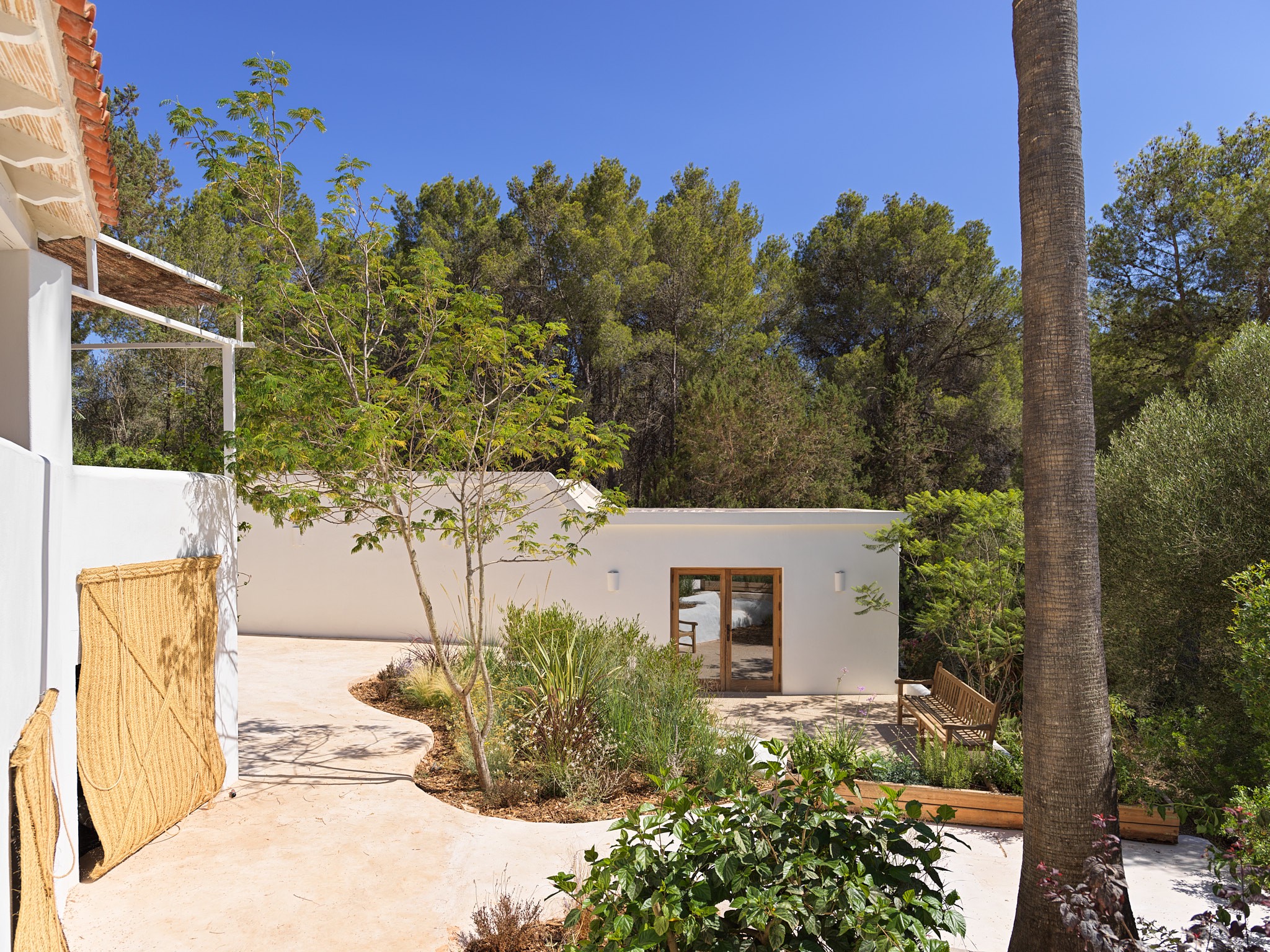 Casa recientemente renovada con mucho estilo en ubicación tranquila y entorno campestre - 11