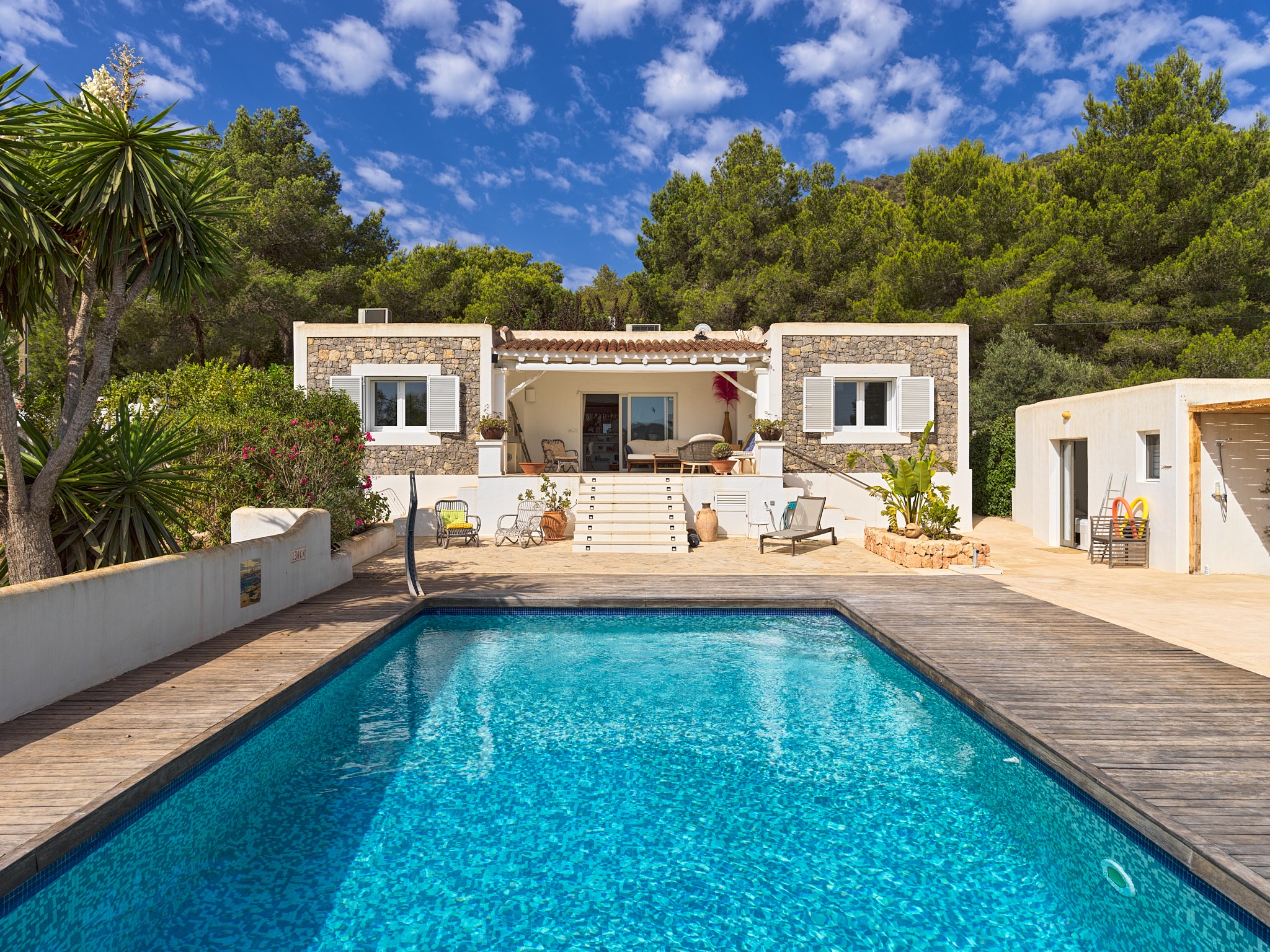 Landhaus mit fabelhaftem mediterranem Garten - 1