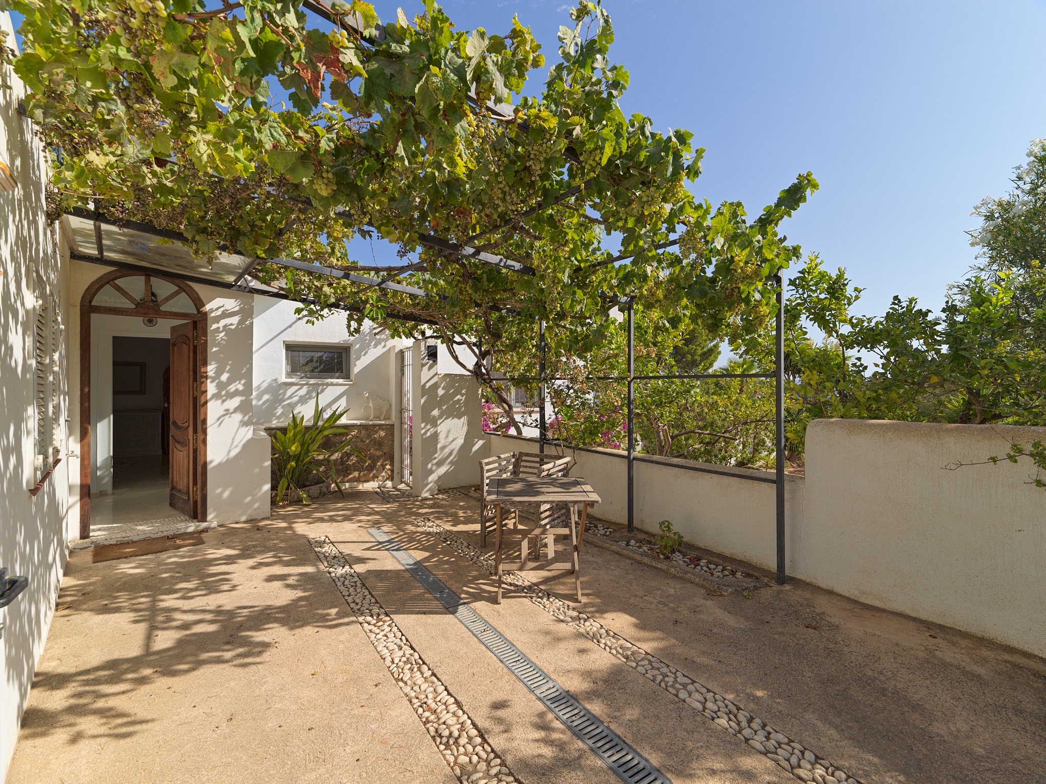 Landhaus mit fabelhaftem mediterranem Garten - 19