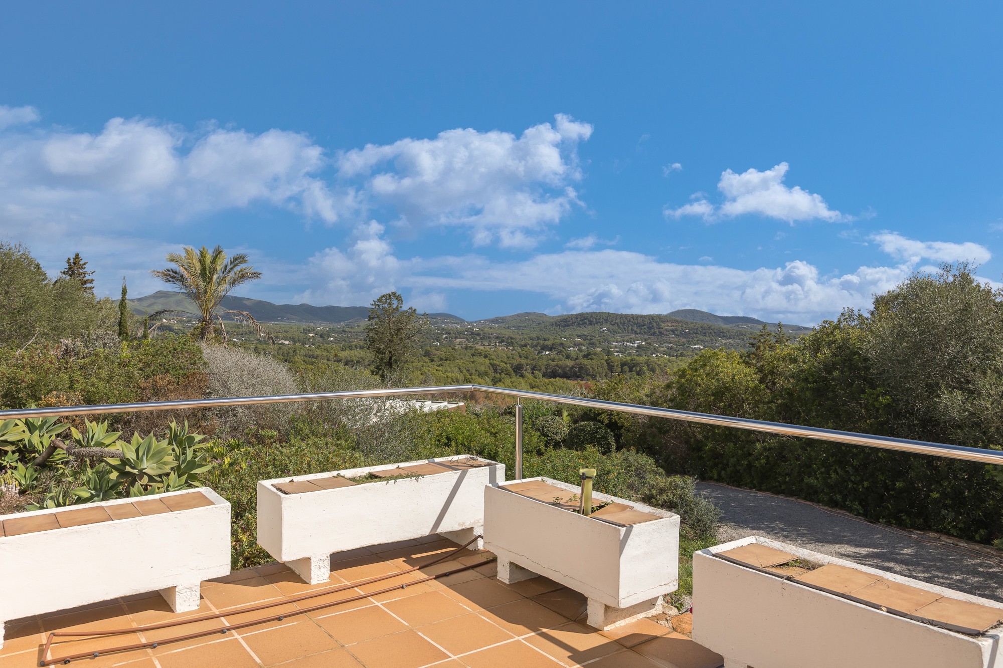 Villa with panoramic views to the sea - 18