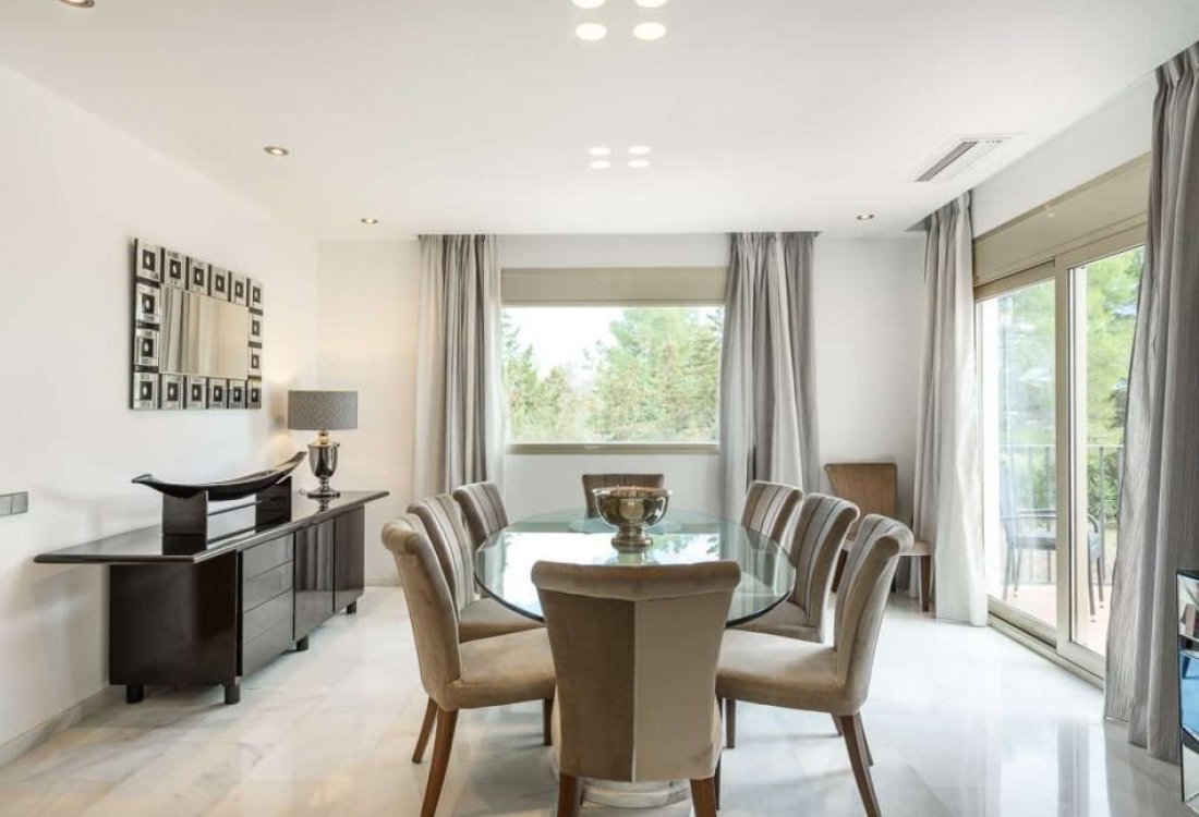 Stately mansion with large garden and rental licence - 6