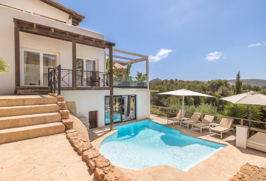 Villa con licencia turística y vistas al mar - 1