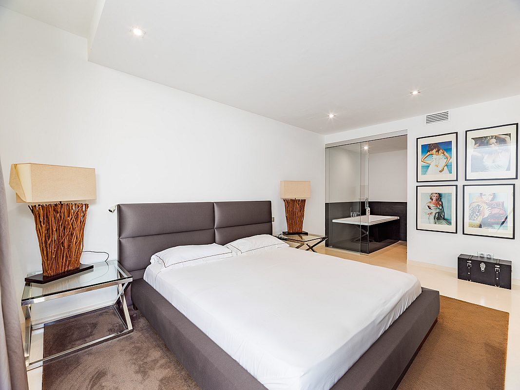 Vivienda exclusiva con vistas espectaculares a Es Vedrà - 11