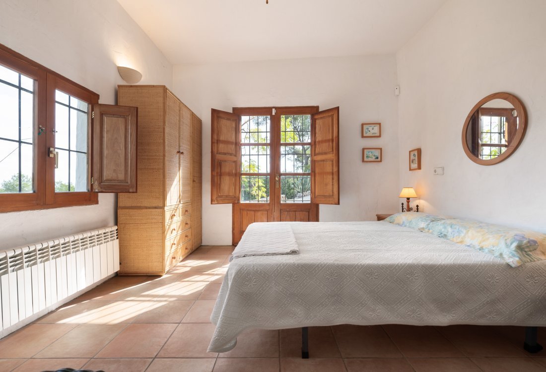 Traditional finca with panoramic views - 10